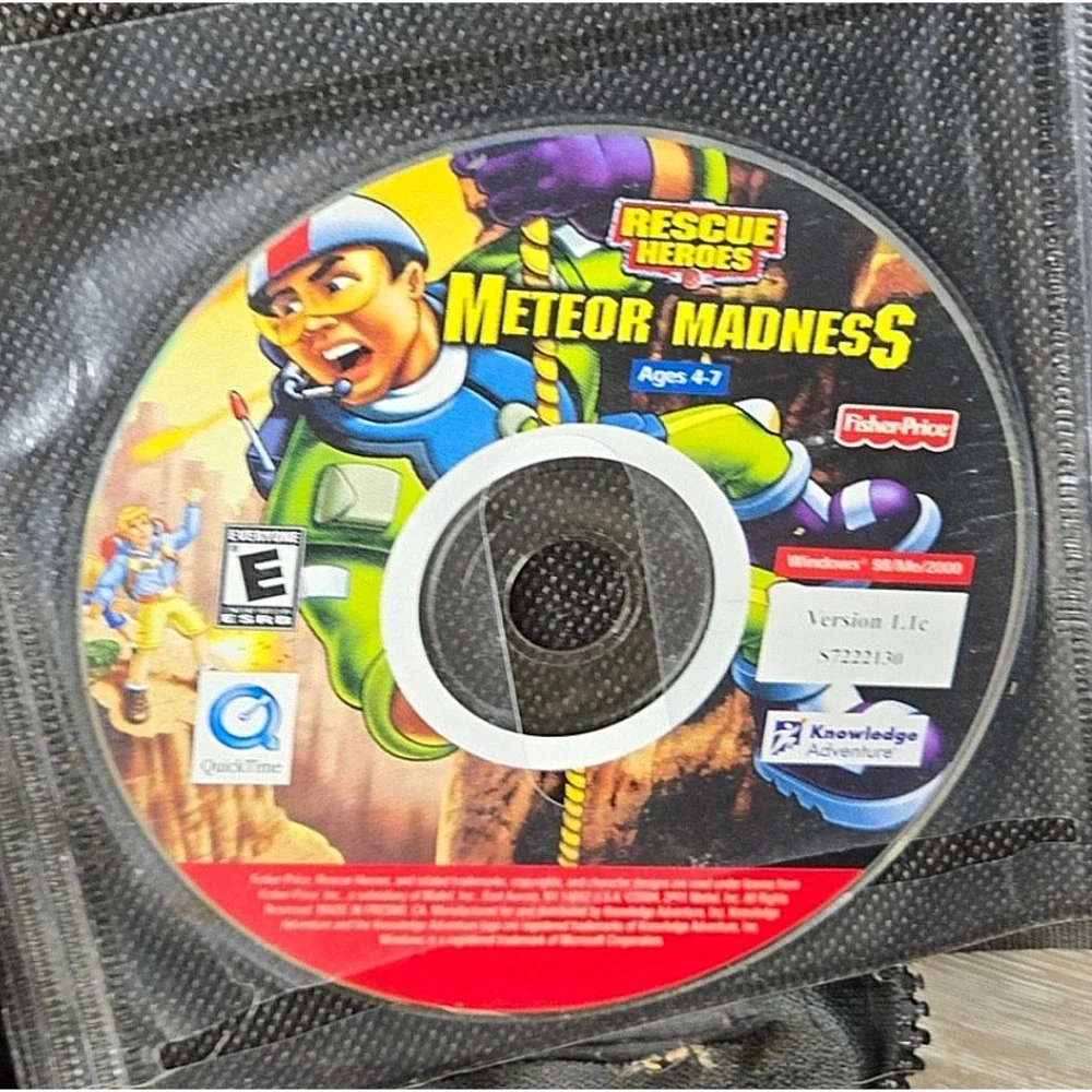 Rescue Heroes Meteor Madness Fisher-Price PC Game No Case Tested